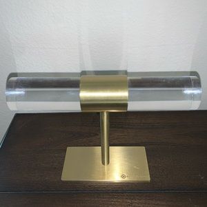 Kendra Scott Jewelry Stand